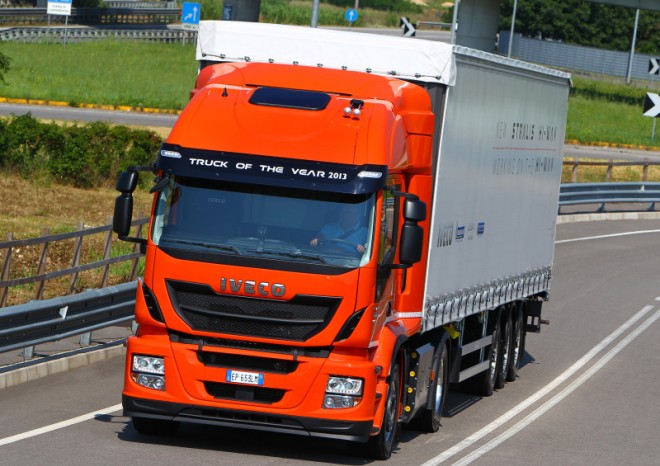 Stralis Hi-Way splňuje limity Euro 6 jen s technologií SCR