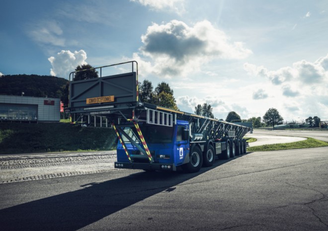 V ostravské huti jezdí nejdelší vůz Tatra, jaký kdy byl postaven