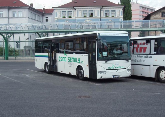 ​Stávka řidičů autobusů asi nebude celoplošná, jasno bude v úterý