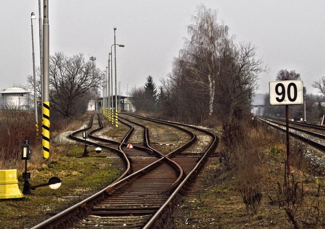 Sněmovna na návrh Senátu upravila přístup dopravců na vlečky