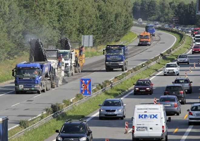 ​Opravy dálnice D1 jsou zatím levnější, než stát předpokládal