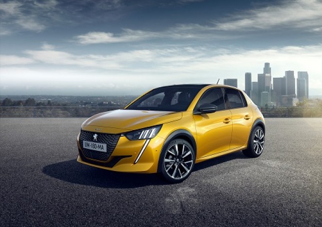 ​Nový Peugeot 208 získal ocenění Car of the Year 2020