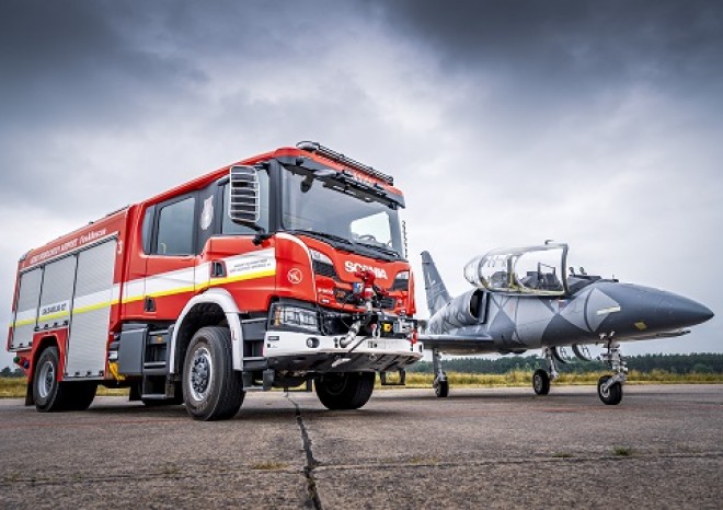 Hasičský speciál Scania pro Letiště Praha - Vodochody