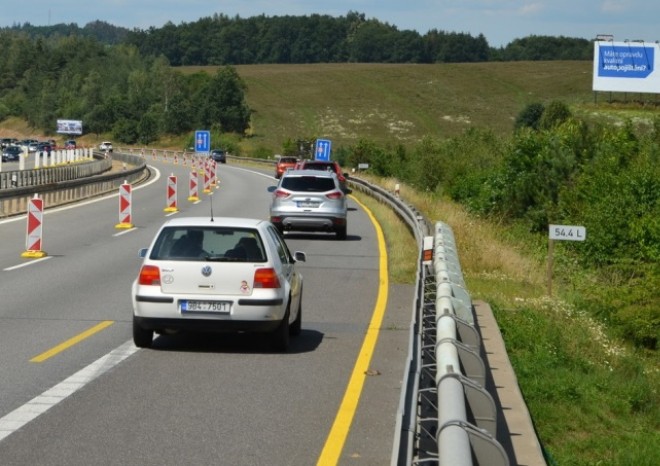 Od dálnic bylo po dvou letech zákazu odstraněno 1118 billboardů