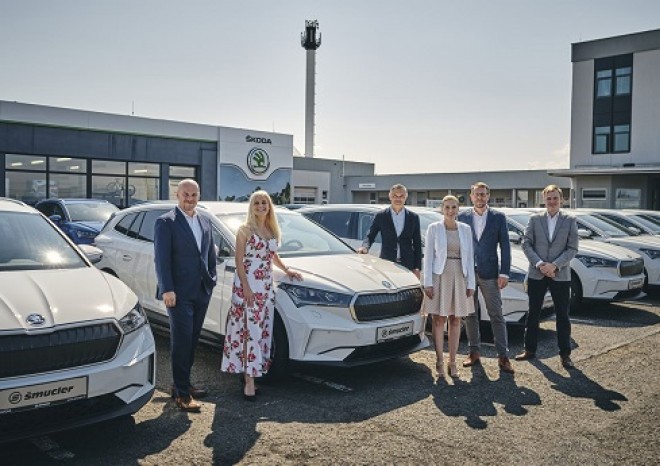 ​Škoda Auto předala společnosti ČEZ Distribuce 23 elektromobilů Enyaq