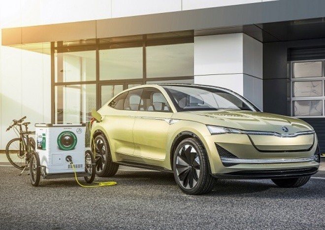 ​Škoda: Do roku 2025 se počet dobíjecích bodů pro elektromobily ztrojnásobí