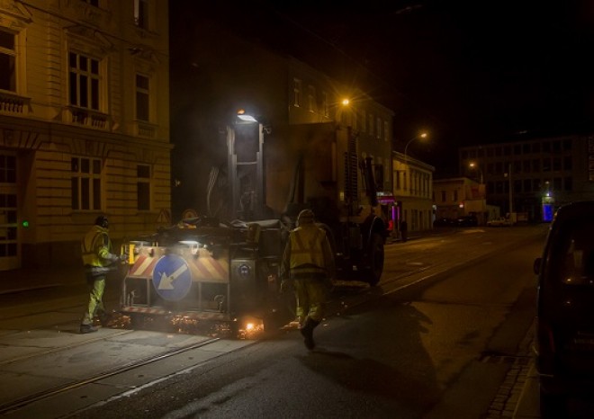 ​V Brně za pět let zbrousili většinu tramvajových kolejí, snižuje to hluk