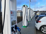 ​Plány ČEZ pro e-mobilitu na rok 2025 zahrnují tisíc stojanů, každý pátý ultrarychlý a celkový výkon sítě 100 MW