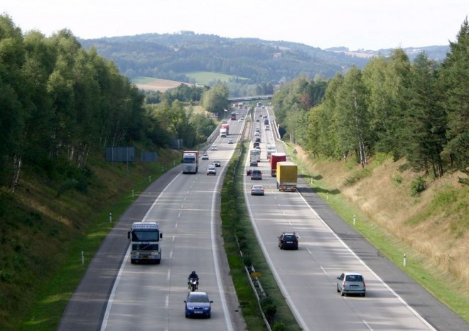 O opravu prvních úseků D1 má zájem třináct firem