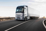 ​Společnost Volvo Trucks obsadila v Evropě první příčku v registracích nákladních vozidel od 16 tun