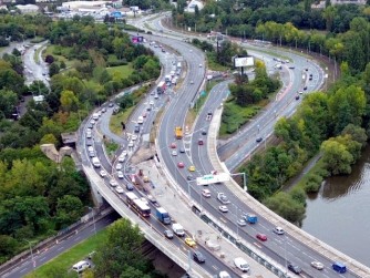 V neděli se autům otevře celý Barrandovský most, oprava byla kratší a dražší