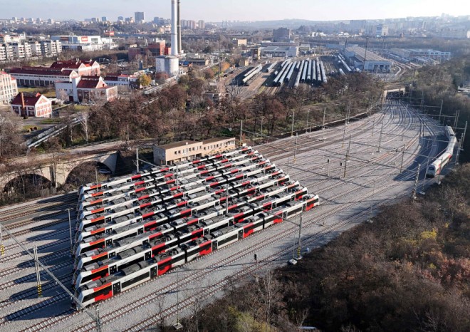 ČD dokončily obnovu vjezdové části Centra údržby Praha jih