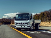 Značka FUSO koncernu Daimler Truck uvádí na trh nový Canter a eCanter