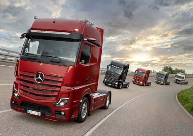 Dvacet pět let modelové řady Mercedes-Benz Actros