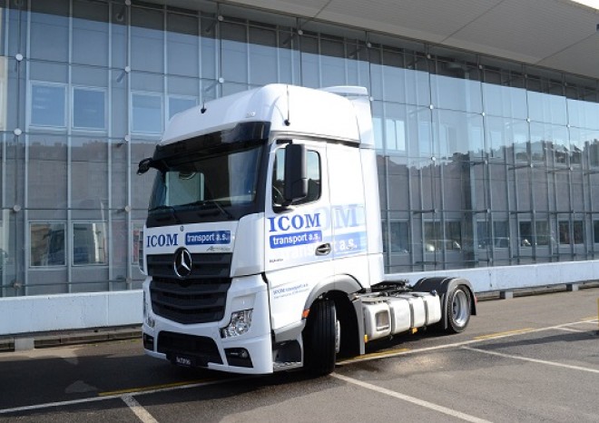 ​ICOM transport spotřebuje měsíčně 25 tisíc respirátorů