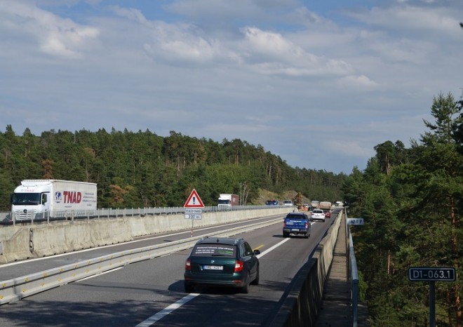 ​Na opravované D1 bude od pondělí v provozu opět úsekové měření rychlosti