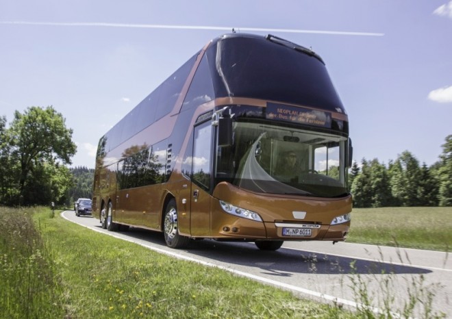 ​Autobus NEOPLAN Skyliner se stal vítězem letošní IBC