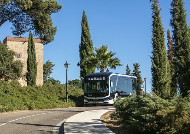 Plně elektrický autobus MAN Lion’s City E získává řadu ocenění