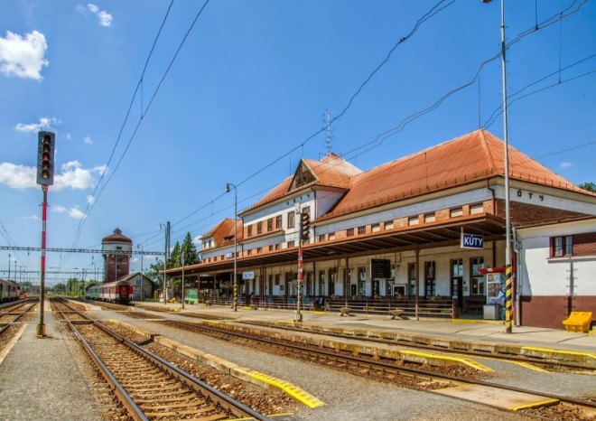 ​Slovensko vypsalo tendr na modernizace železniční tratě do ČR