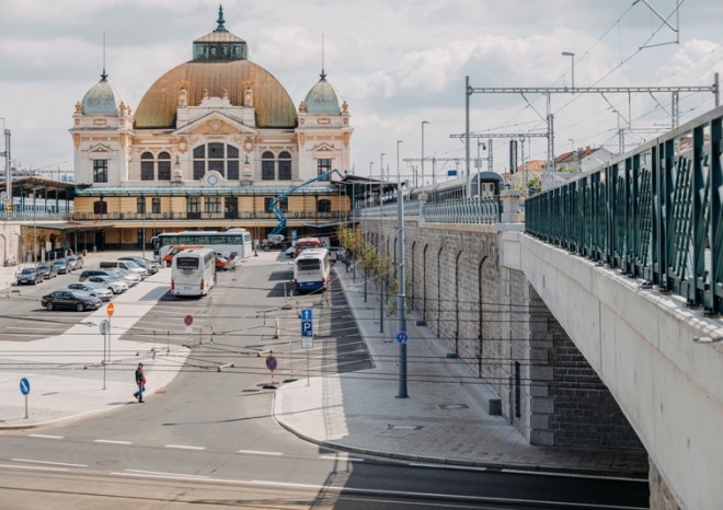 Plzeňské hlavní nádraží prošlo rekonstrukcí