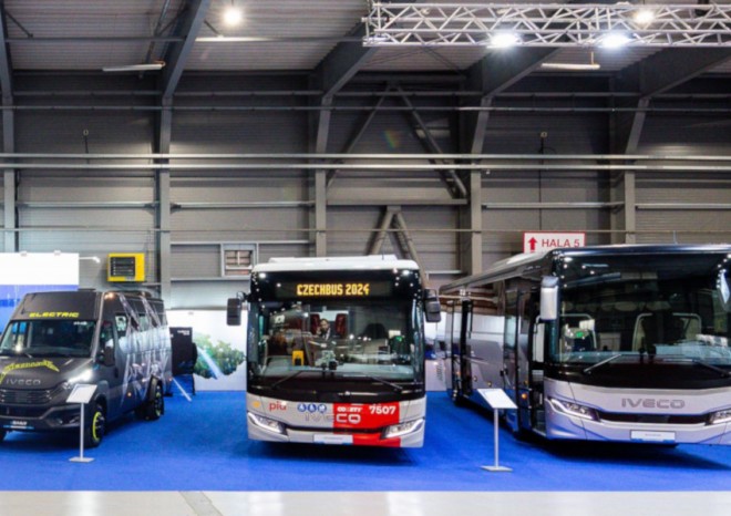 IVECO BUS prezentuje na veletrhu CZECHBUS 2024 svůj multienergetický přístup