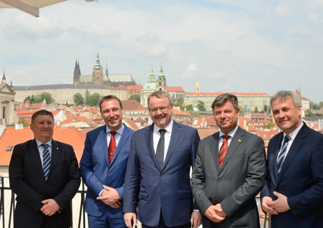 ​Cílem Pražské deklarace je snížit počet obětí dopravních nehod