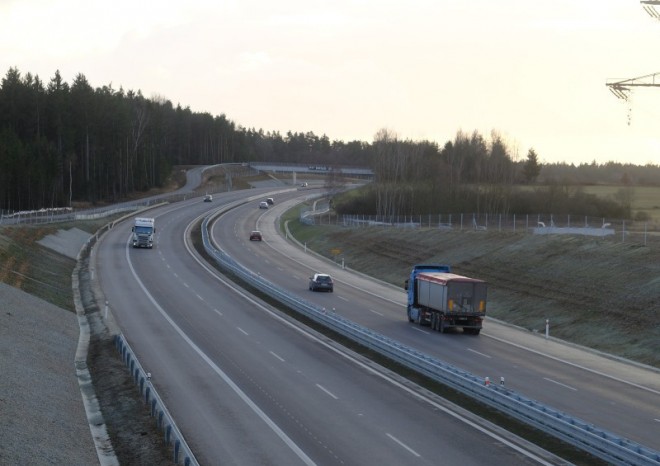 ​Soud musí znovu projednat žalobu proti vyvlastnění pozemků na D3