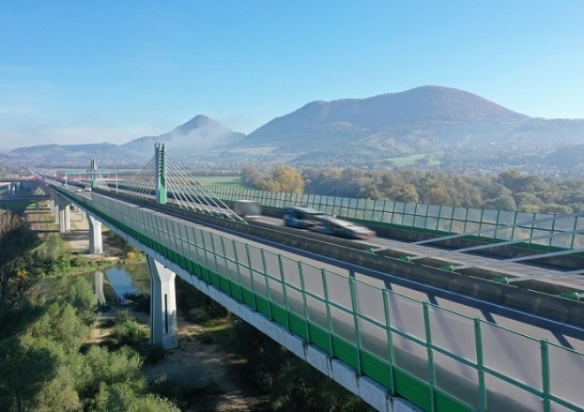 ​Slovensko zavede od srpna jednodenní dálniční známku, přijde na 5,40 eura