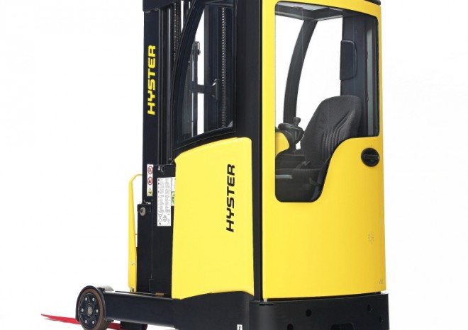 ​Hyster vyvinul retraky se speciálně upravenou kabinou