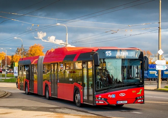 ​Odbory žádají, aby v budějovické MHD stouply platy o pětinu na nejméně 40 tisíc