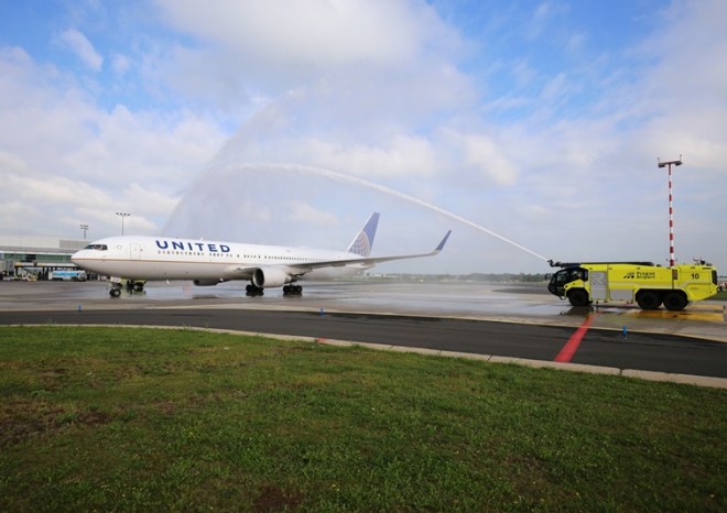 United Airlines začaly létat z Prahy do New Yorku