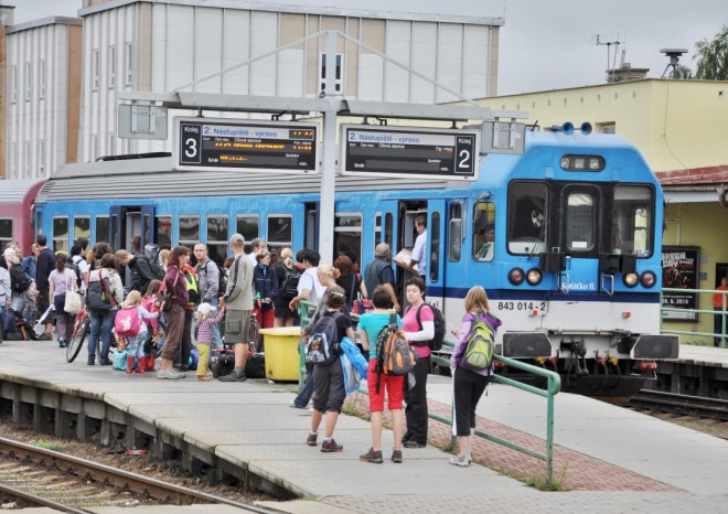 Dopravci jsou na slevy připraveni, zlevněné jízdné už prodávají