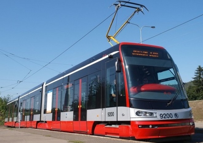 DPP vybaví klimatizací všechny tramvaje Škoda 15T ForCity