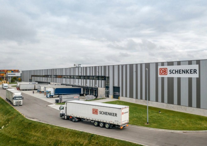 Platforma Connect společnosti DB Schenker umožňuje objednat přepravu do celého světa