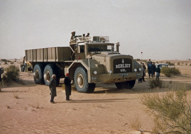 Renault Trucks vystaví největší nákladní vozidlo Berliet T100