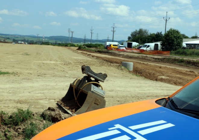 Křižovatka silnic I/57 a I/69 ve Vsetíně bude bezpečnější, práce na její přestavbě začaly