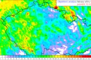 Vítr měl rychlost až 180 km/h, zastavil vlaky a přerušil proud