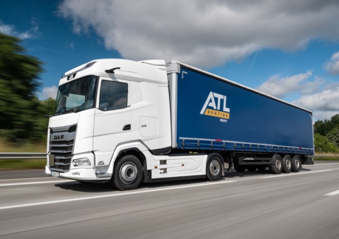Společnost ATL Renting převzala 2 000. nákladní vozidlo DAF