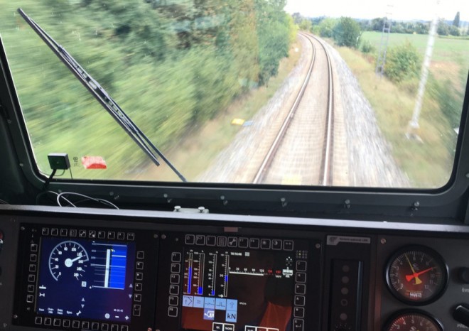 České dráhy testují provoz pod dohledem ETCS, na ETCS se připravují další strojvedoucí a vozidla