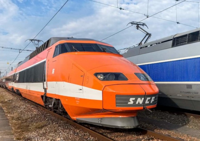 V Česku se v červnu představí francouzský vysokorychlostní vlak TGV