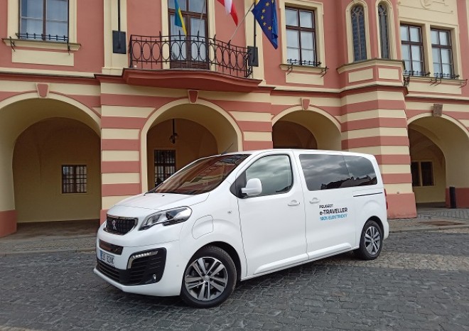 Řešení pro zelenou logistiku: Peugeot e-Traveller