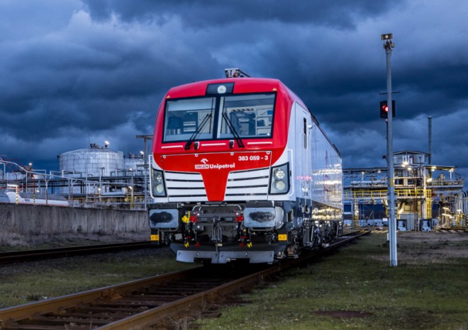 ORLEN Unipetrol Doprava završila obměnu vozového parku sedmou lokomotivou Siemens Vectron