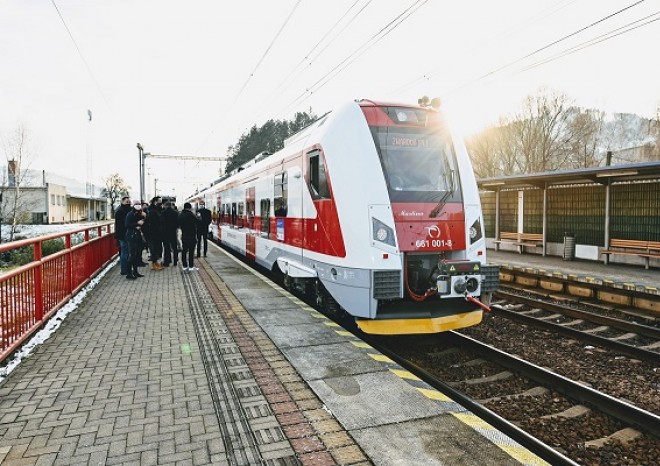 ​Slovenský dopravce zařadil do provozu první vlak z obřího tendru