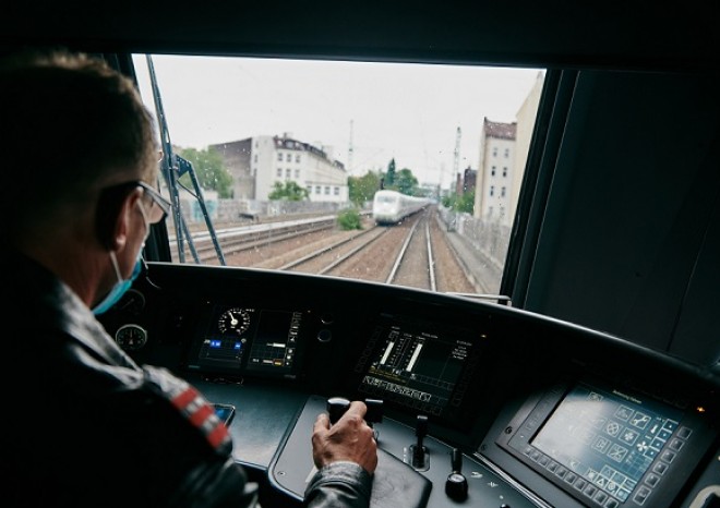 ​V Německu skončila stávka strojvedoucích za vyšší mzdy