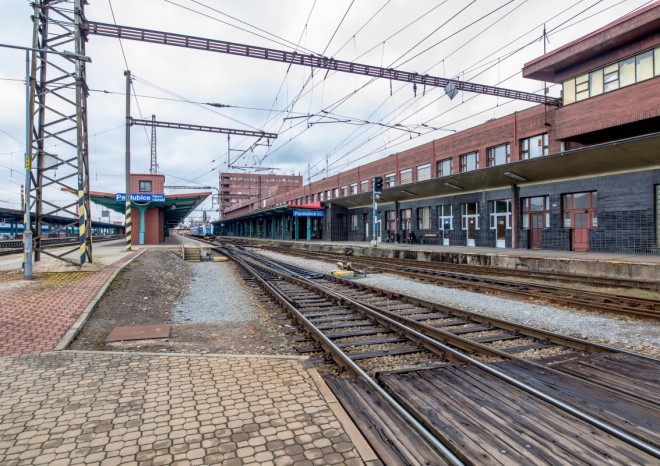 V září začne modernizace železničního uzlu Pardubice, vlaky budou rychlejší a tišší